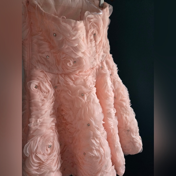 ELLIAT ROSELLA DRESS - Picture 12 of 14